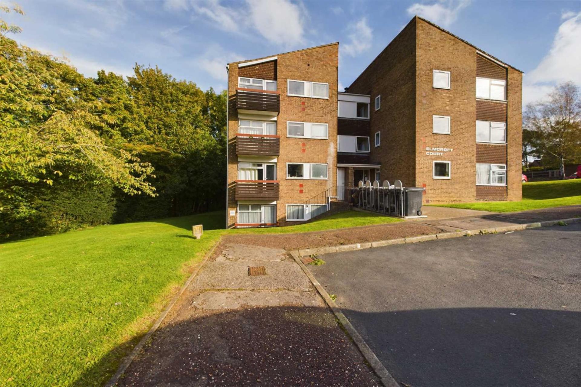 Concierge Services - Free Parking - Balcony View Apartment Hemel Hempstead Exterior photo